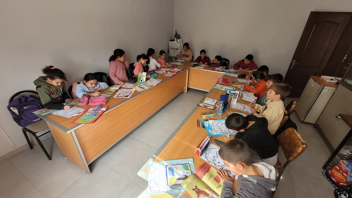 3/A SINIFININ BAFA KÜTÜPHANESİNE ZİYARETİ